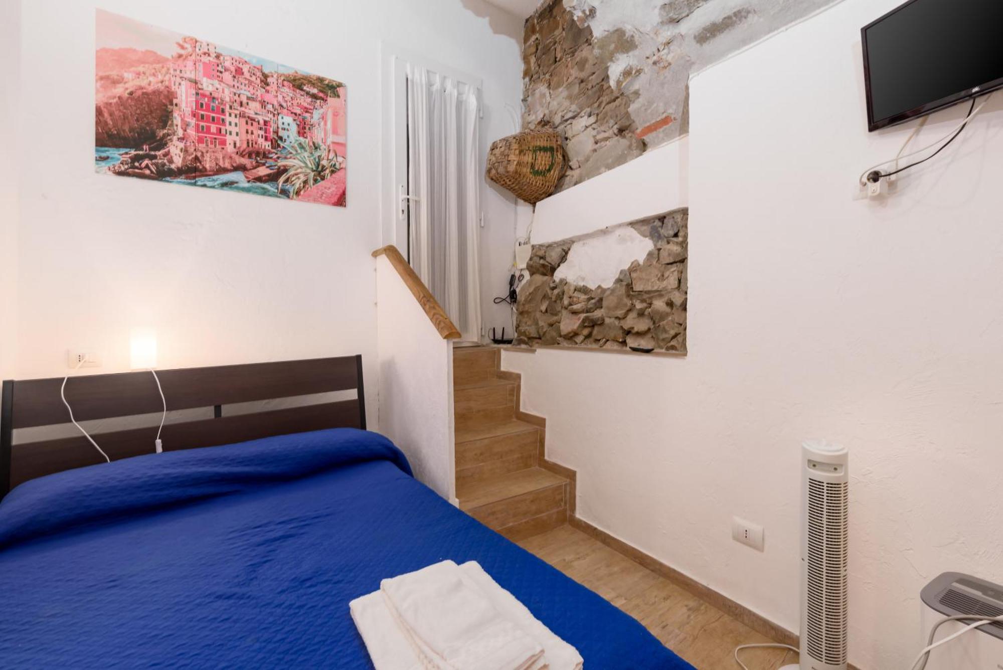 Cinque Terre La Casa Del Vignaiolo Hotell Riomaggiore Exteriör bild